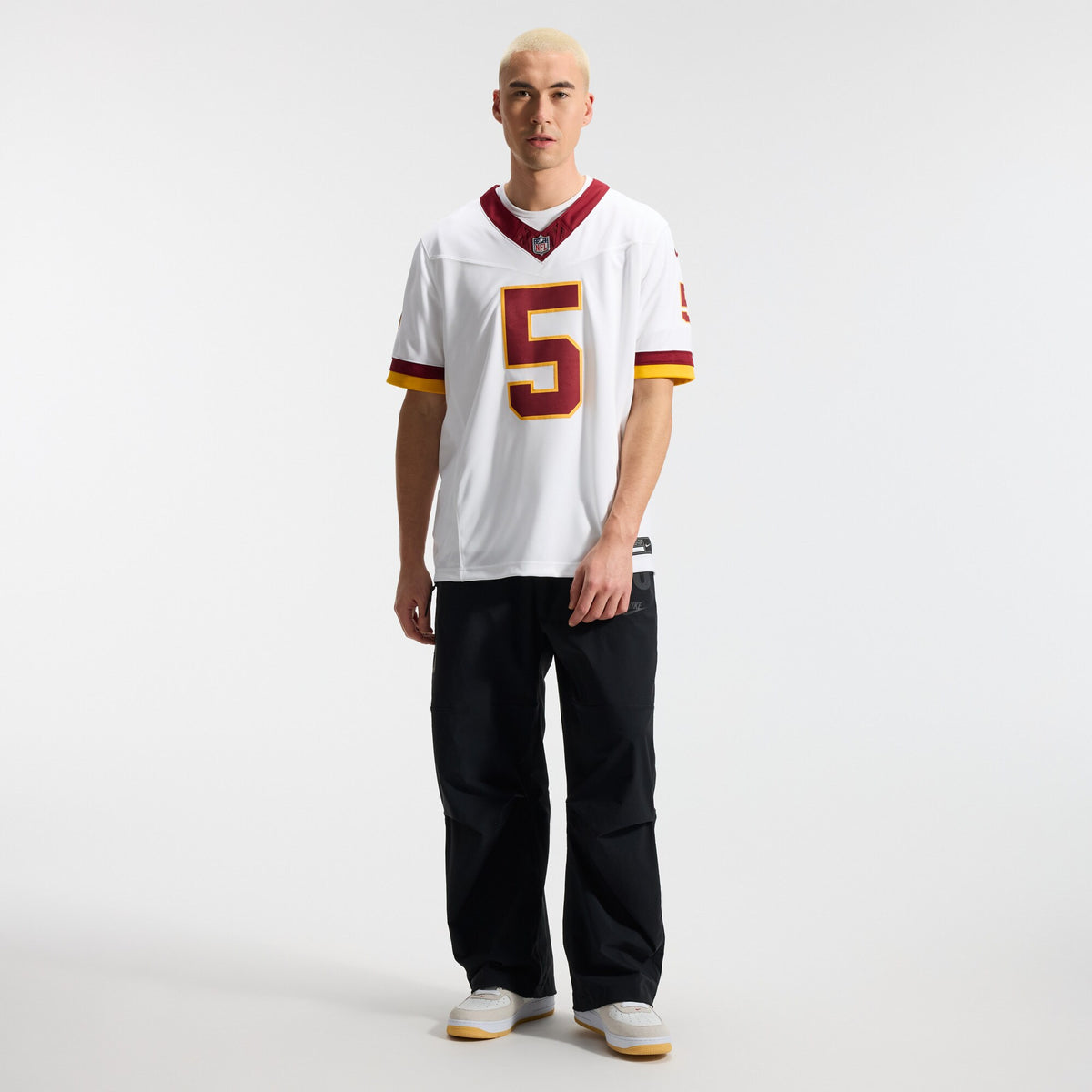 Washington Commanders Jayden Daniels White Vapor F.U.S.E. Stitched Limited Jersey