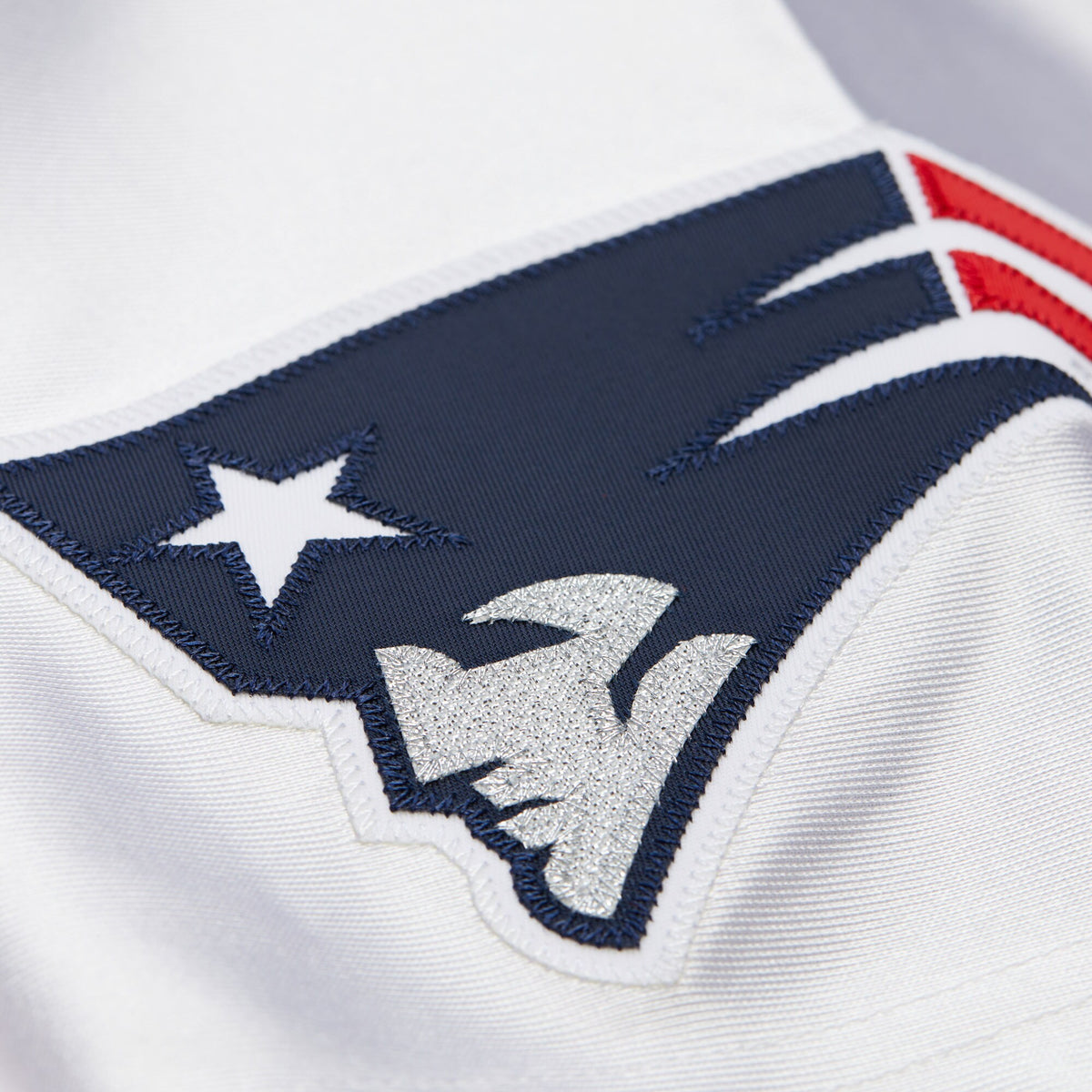 New England Patriots Tom Brady Mitchell & Ness White 2000 Authentic Jersey